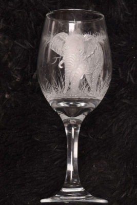 Engraved-wine-glasses-b-267x400 News & Blog