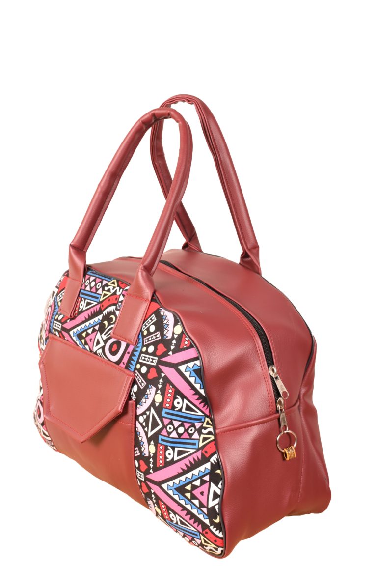 5 Reasons Why a Duffel Bag Should Be Your Go-To Travel Companion