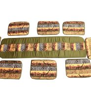 wildlife 8-seater table mat